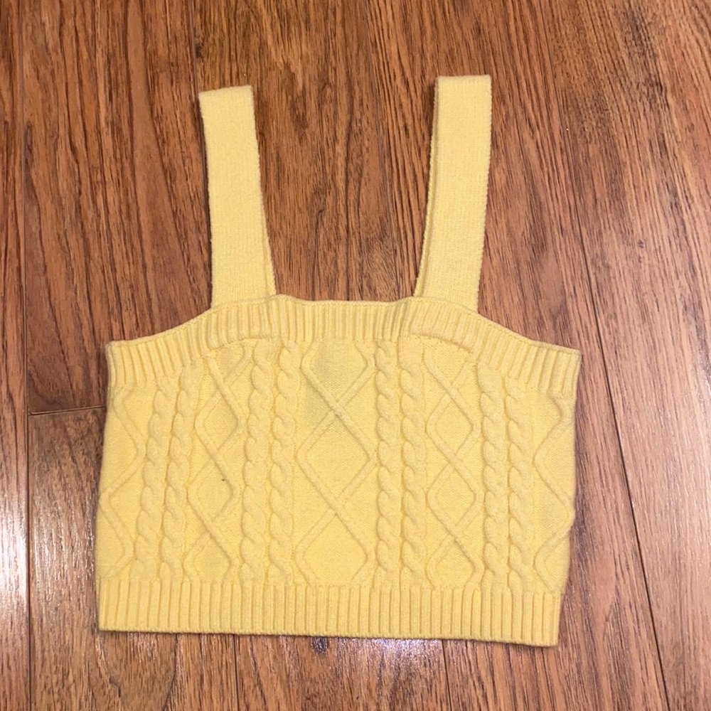 Cropped tank